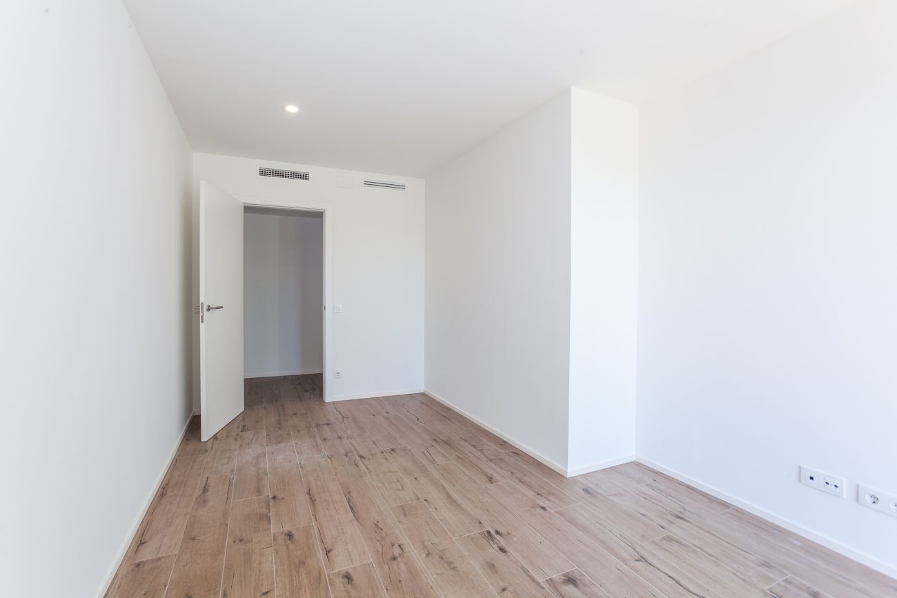 Piso en obra nueva en el centro del pueblo a las afueras de Barcelona
