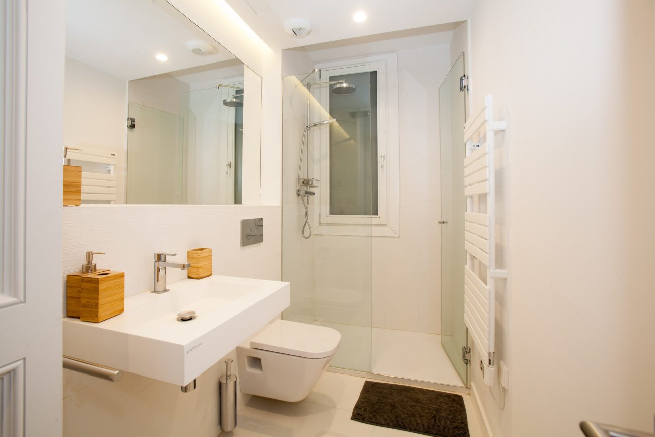 ESPECTACULAR PISO EN FINCA SEÑORIAL EN PLENO CENTRO DE BARCELONA