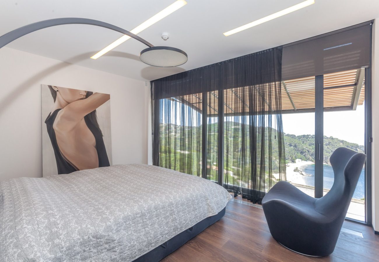 Casa de lujo con impresionantes vistas a Cala Canyelles