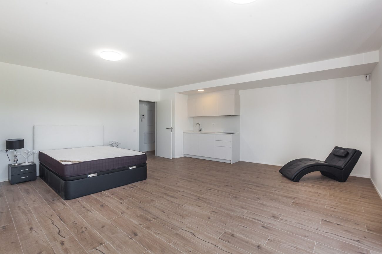 Piso en obra nueva en el centro del pueblo a las afueras de Barcelona