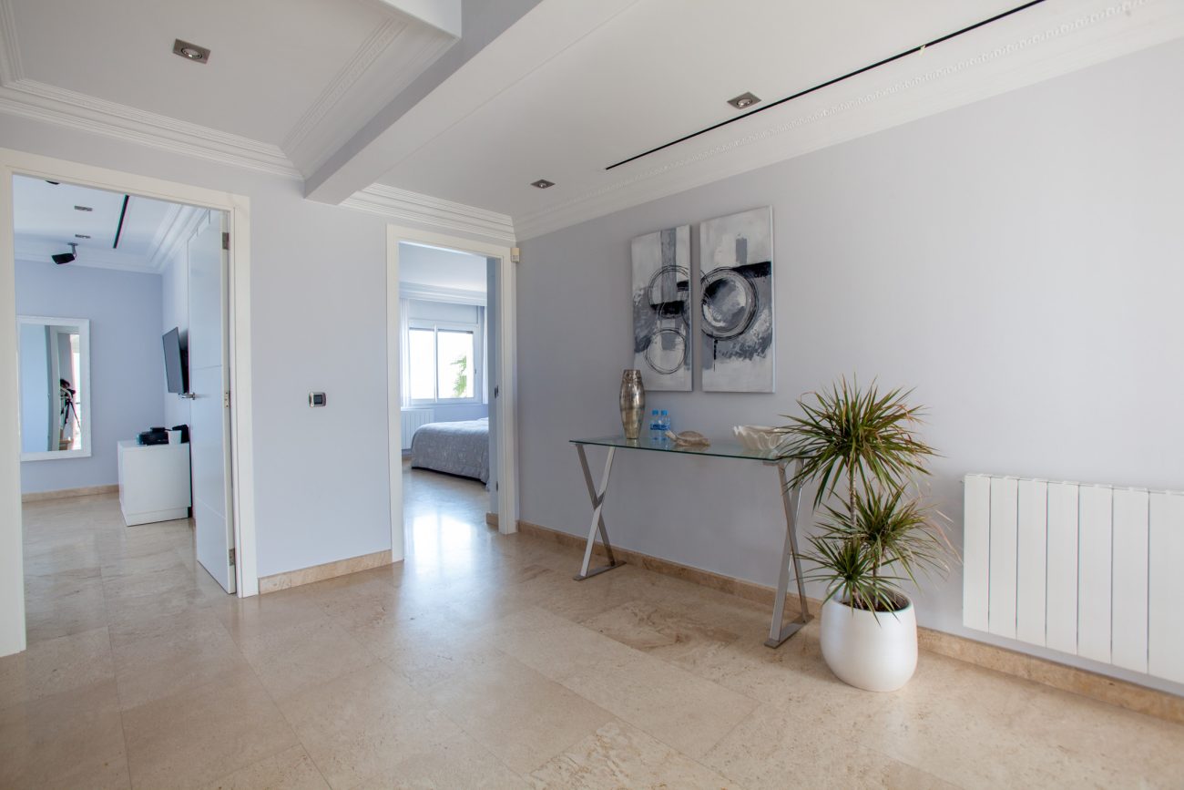 Una Exclusiva Casa de Lujo en la Primera Línea del Mar en Sitges