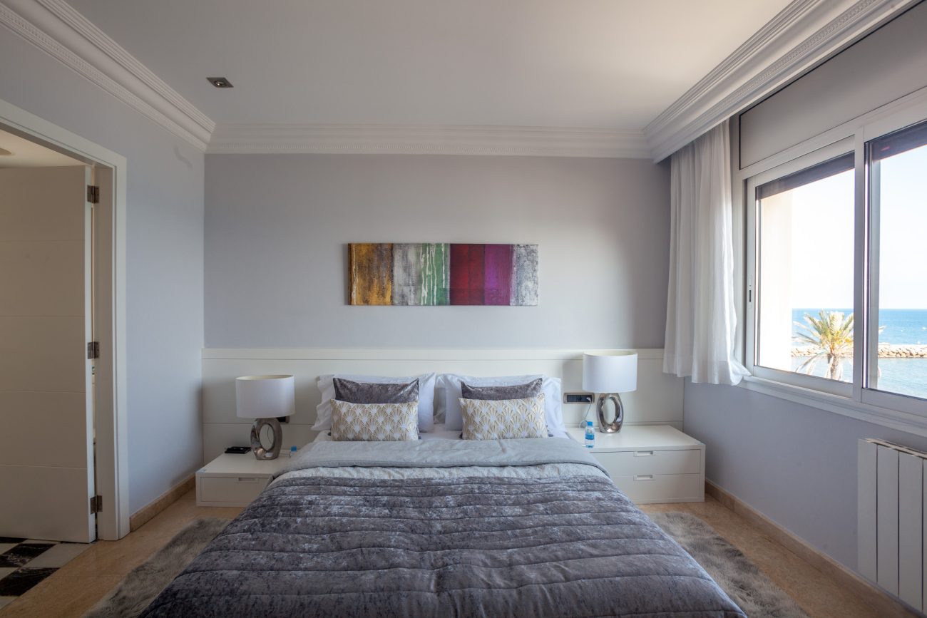 Una Exclusiva Casa de Lujo en la Primera Línea del Mar en Sitges