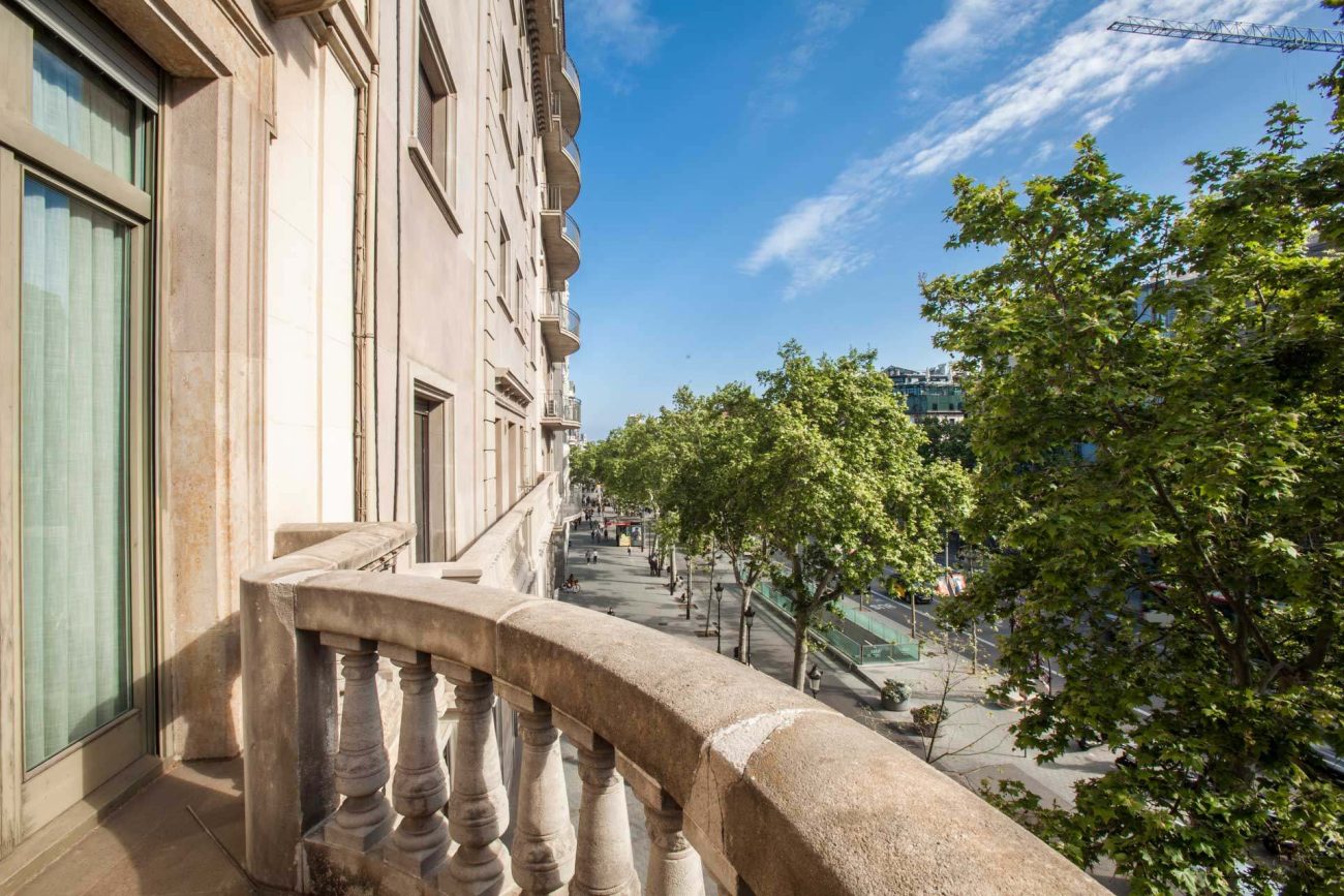 Espectacular piso frente a la Pedrera