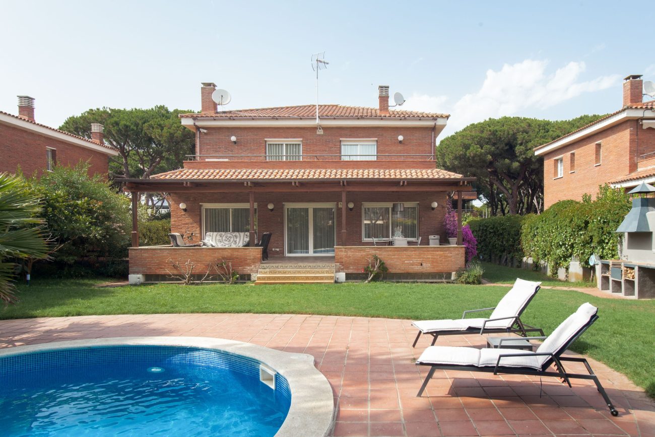 Vivienda exclusiva en la mejor zona residencial de Gavá Mar