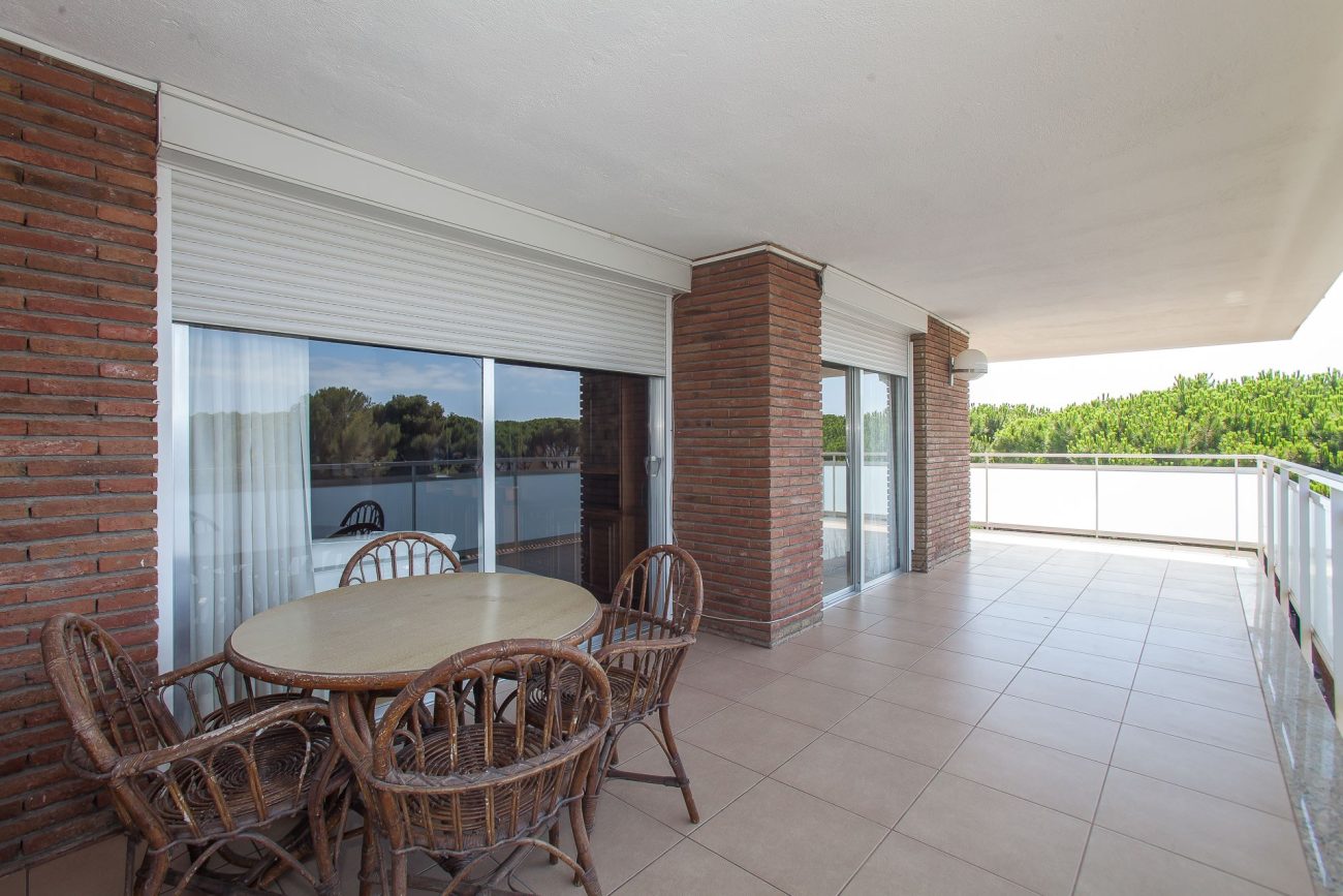 Ático con terraza y piscina en la mejor zona de Gavá