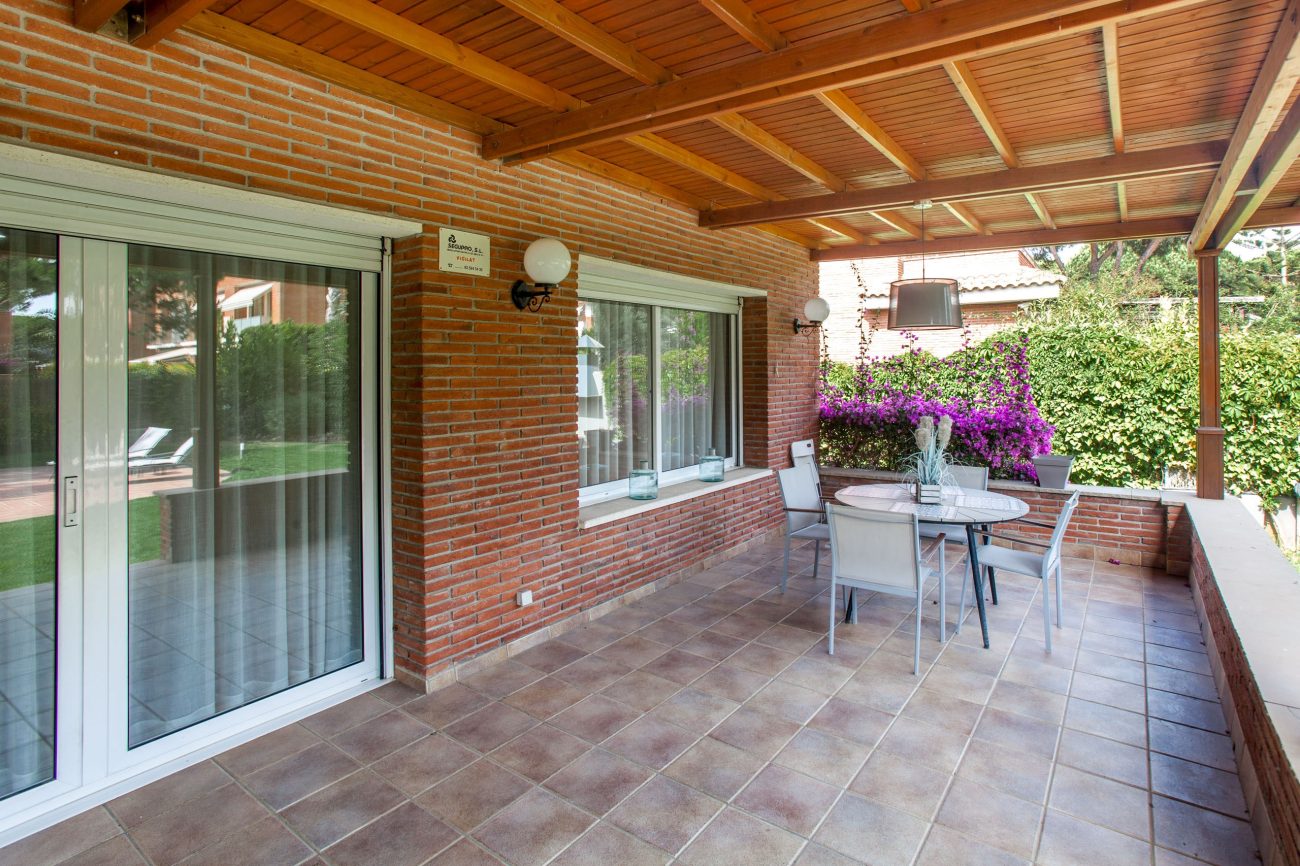 Vivienda exclusiva en la mejor zona residencial de Gavá Mar