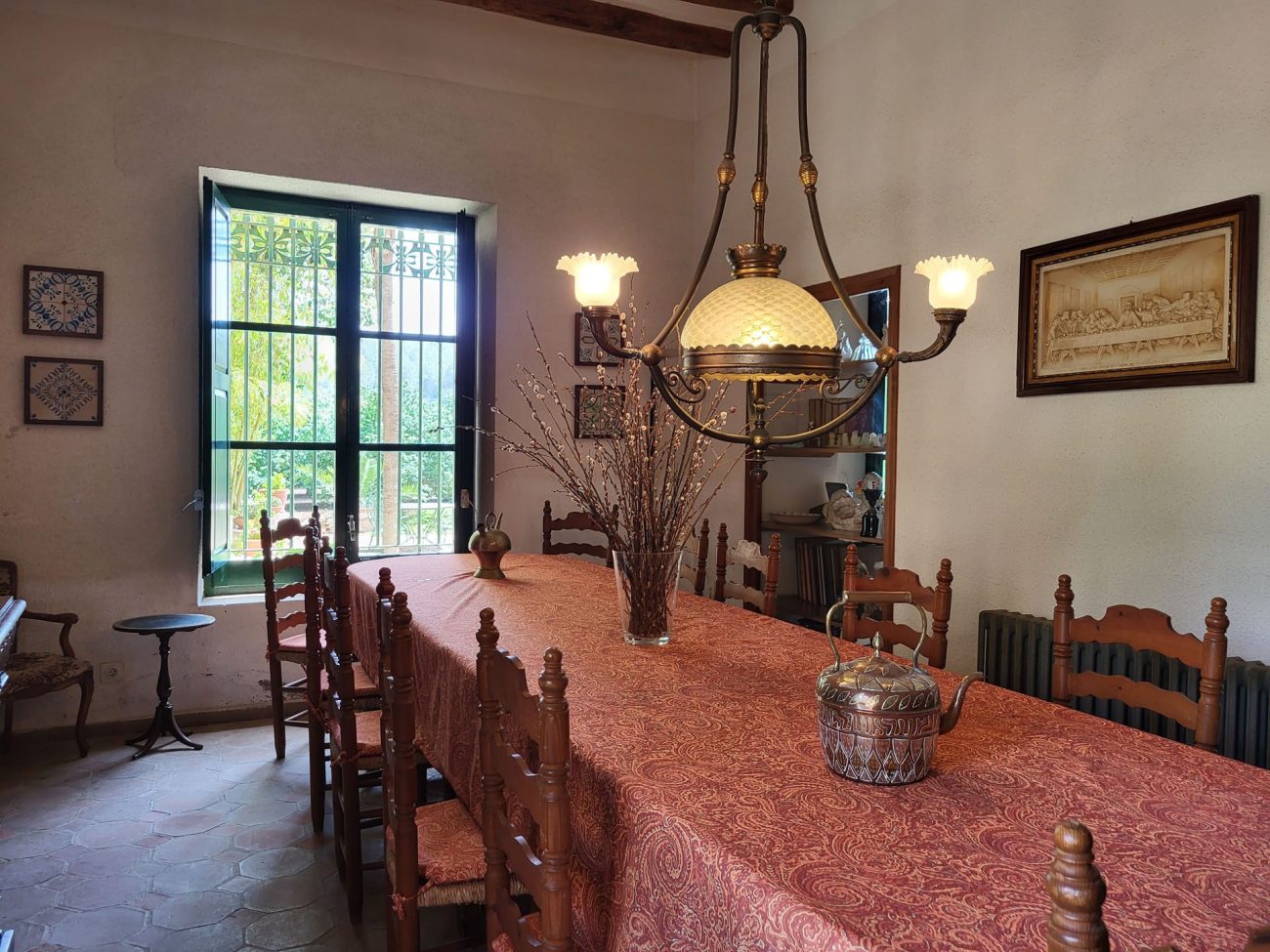 Preciosa masía estilo indiana en venta cerca de Valls