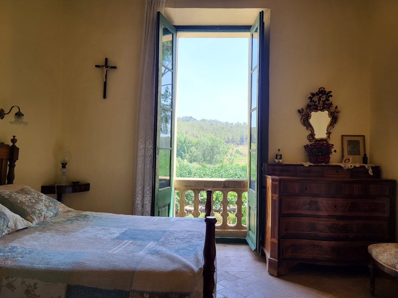 Preciosa masía estilo indiana en venta cerca de Valls