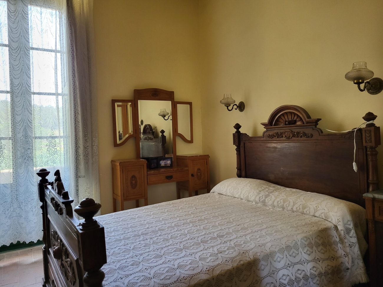 Preciosa masía estilo indiana en venta cerca de Valls