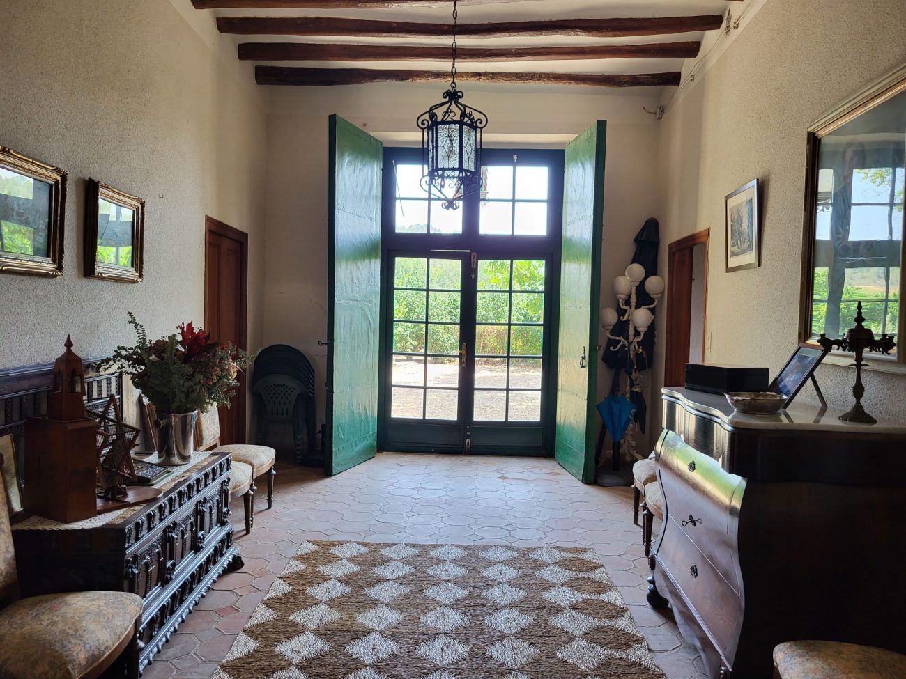 Preciosa masía estilo indiana en venta cerca de Valls