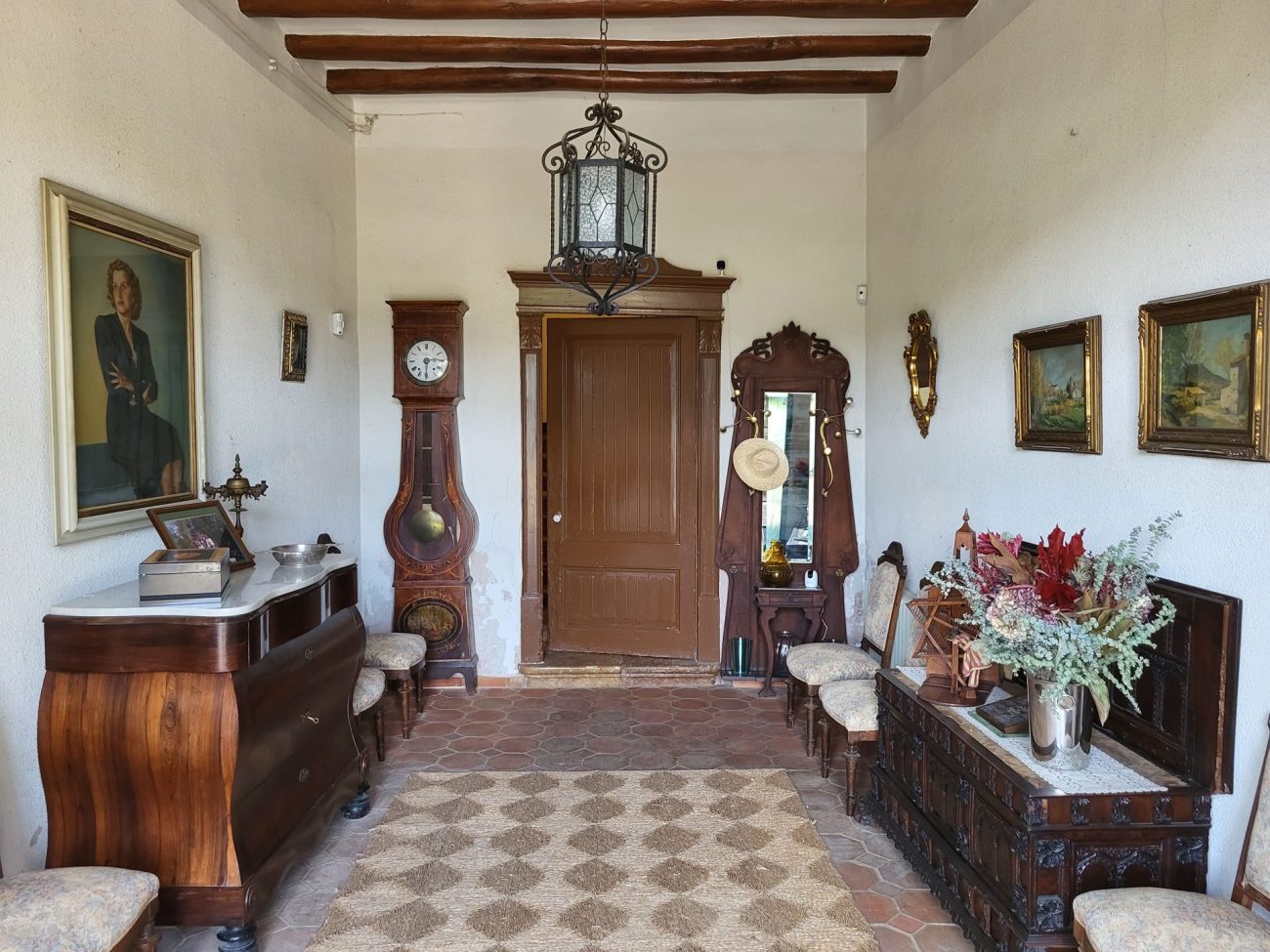 Preciosa masía estilo indiana en venta cerca de Valls