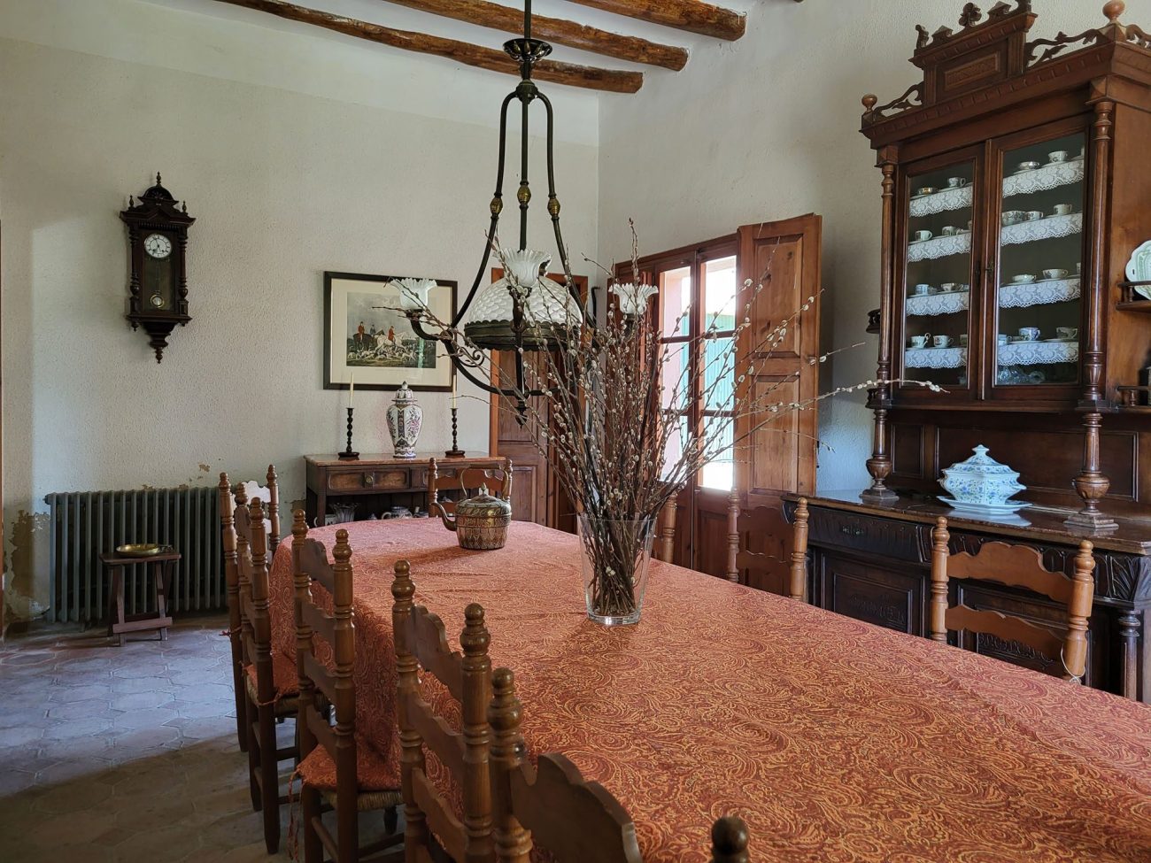 Preciosa masía estilo indiana en venta cerca de Valls