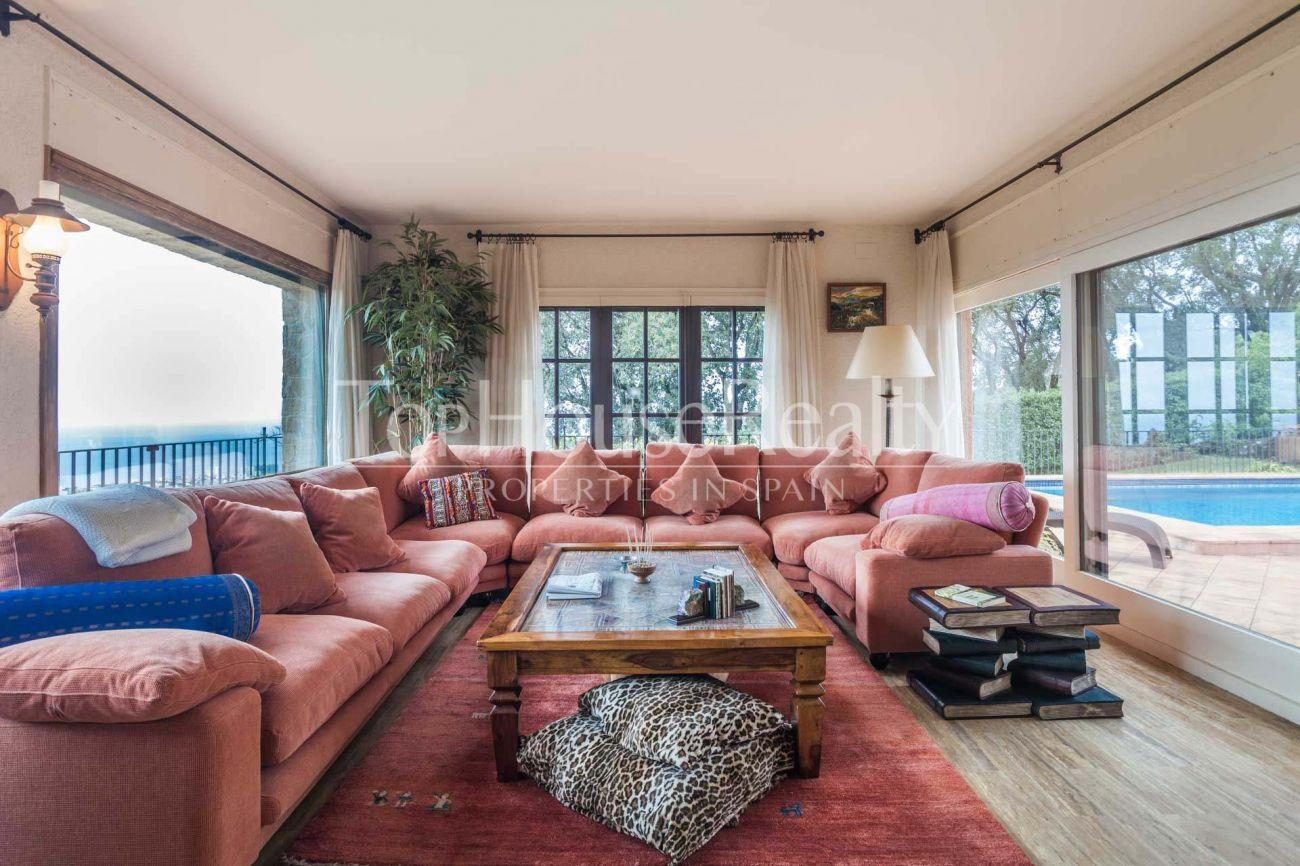 Acogedora casa con vistas en la zona del Mas Nou