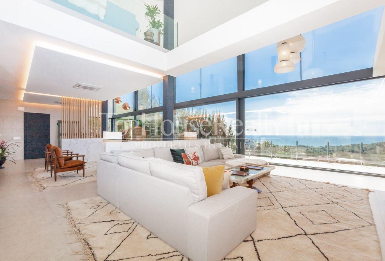 Espectacular casa nueva con increíbles vistas