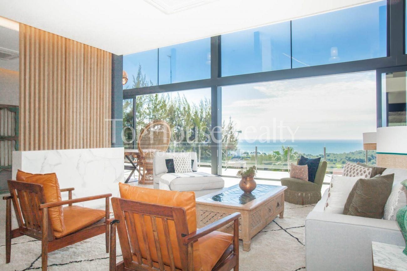 Espectacular casa nueva con increíbles vistas