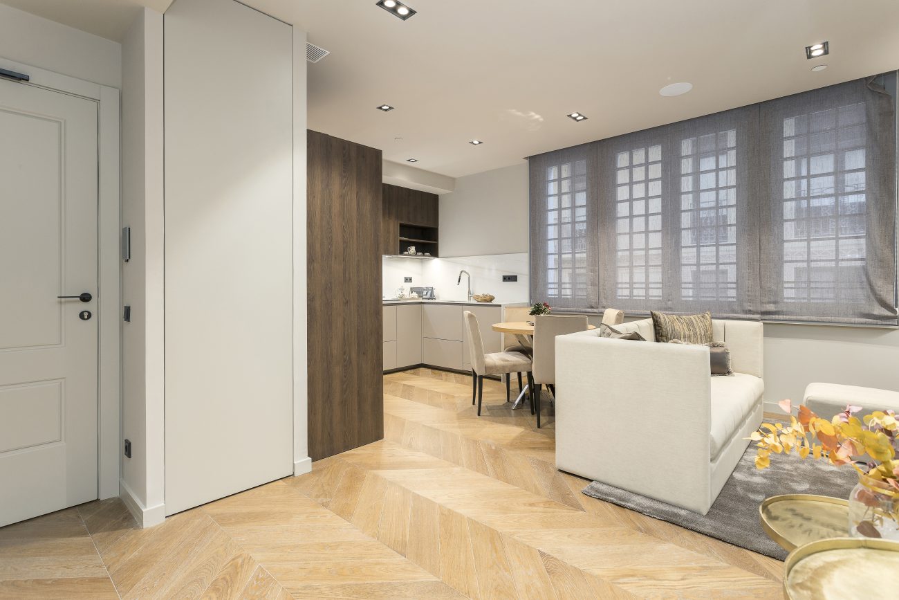 Exclusiva vivienda reformada en Vía Layetana de Barcelona