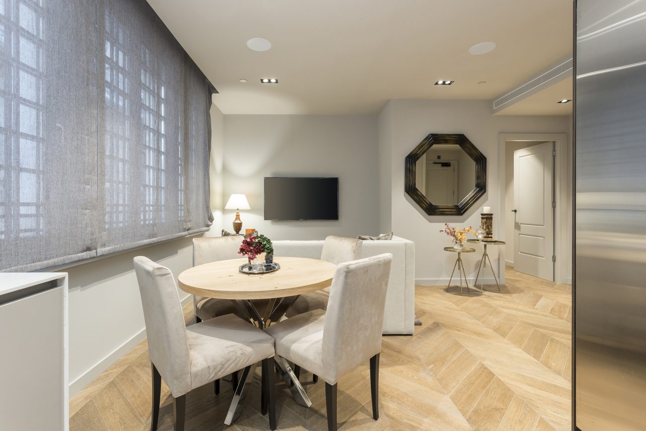 Exclusiva vivienda reformada en Vía Layetana de Barcelona