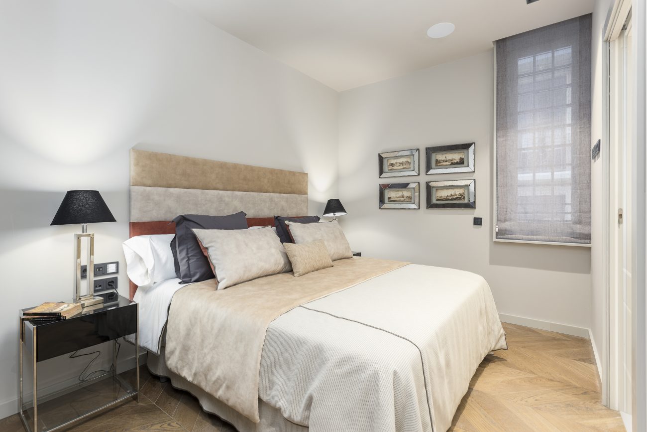 Exclusiva vivienda reformada en Vía Layetana de Barcelona