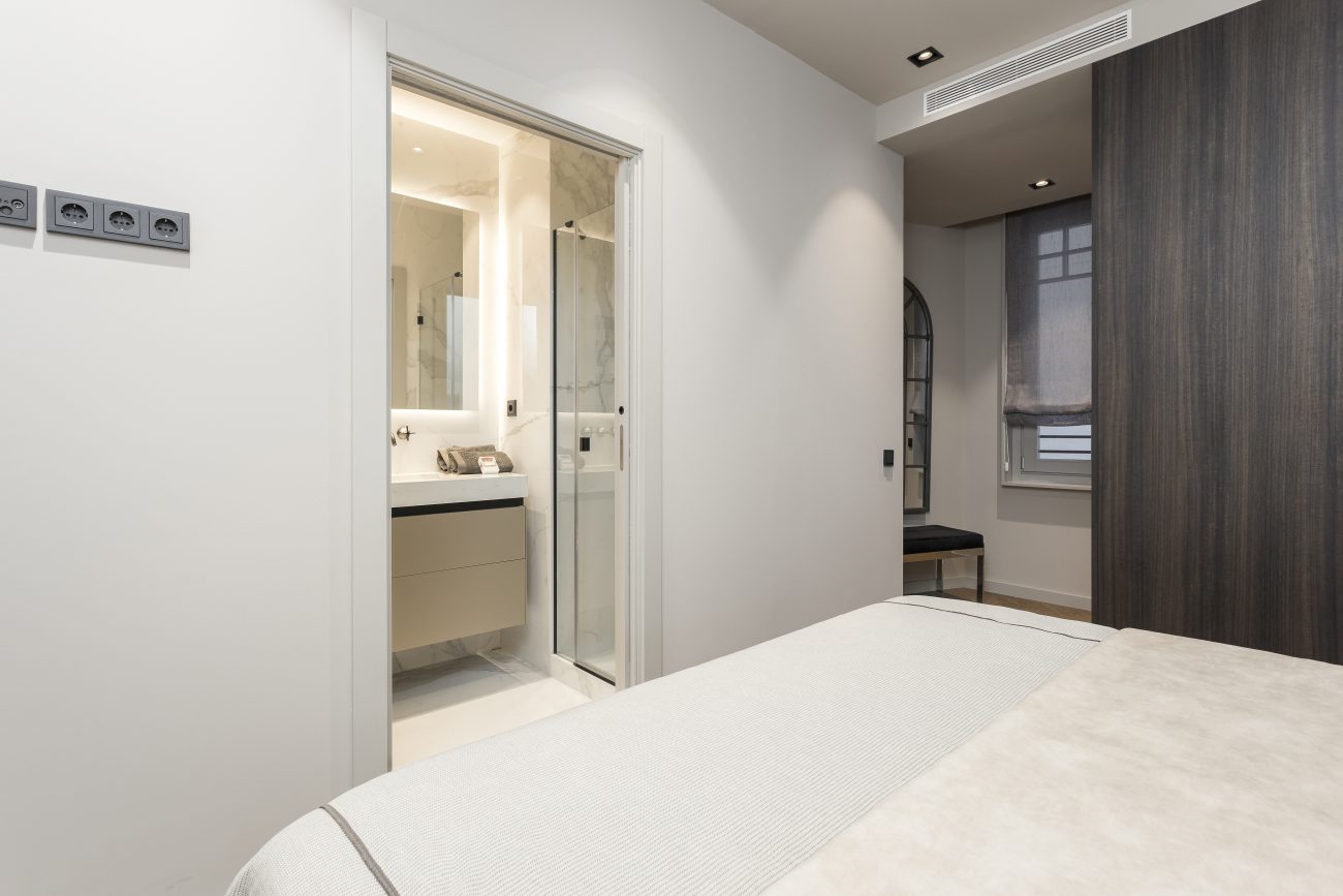 Exclusiva vivienda reformada en Vía Layetana de Barcelona
