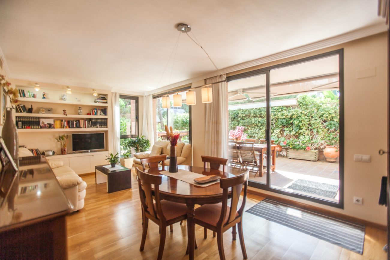 Acogedor apartamento en la planta baja.