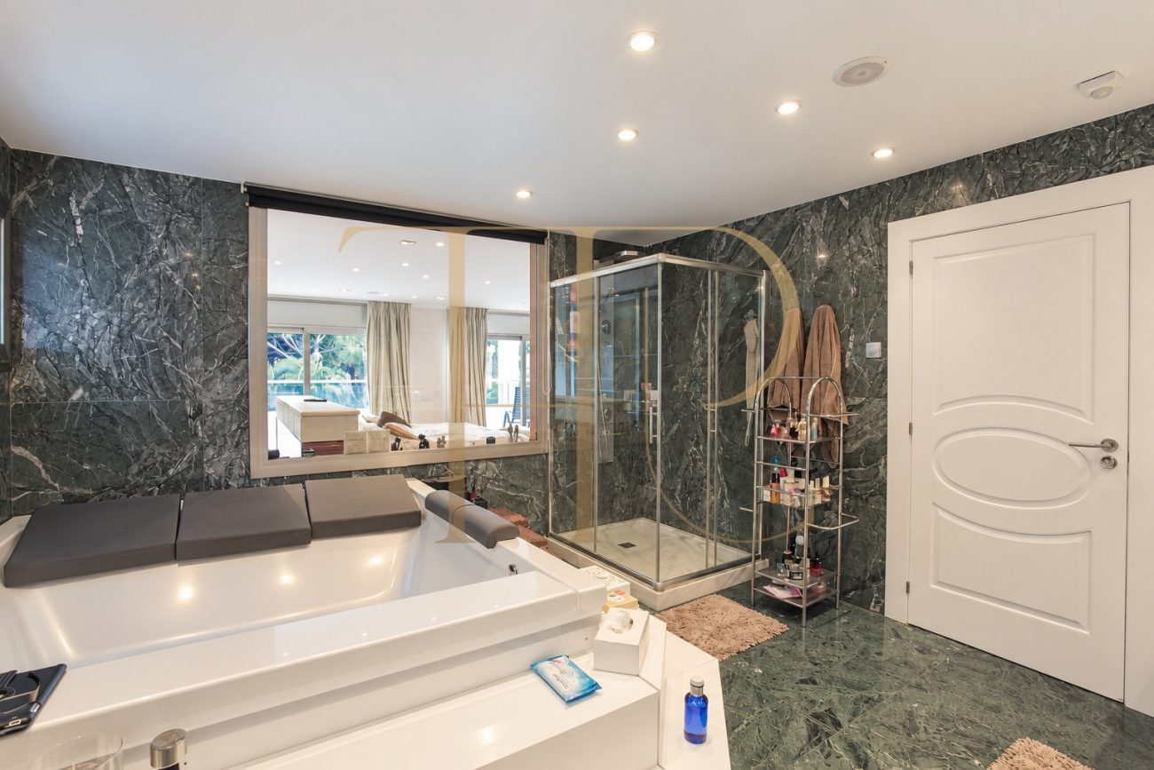 Exclusiva villa de lujo en Castelldefels