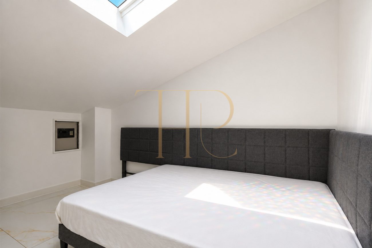 Exclusiva casa unifamiliar de diseño en La Pineda, Castelldefels