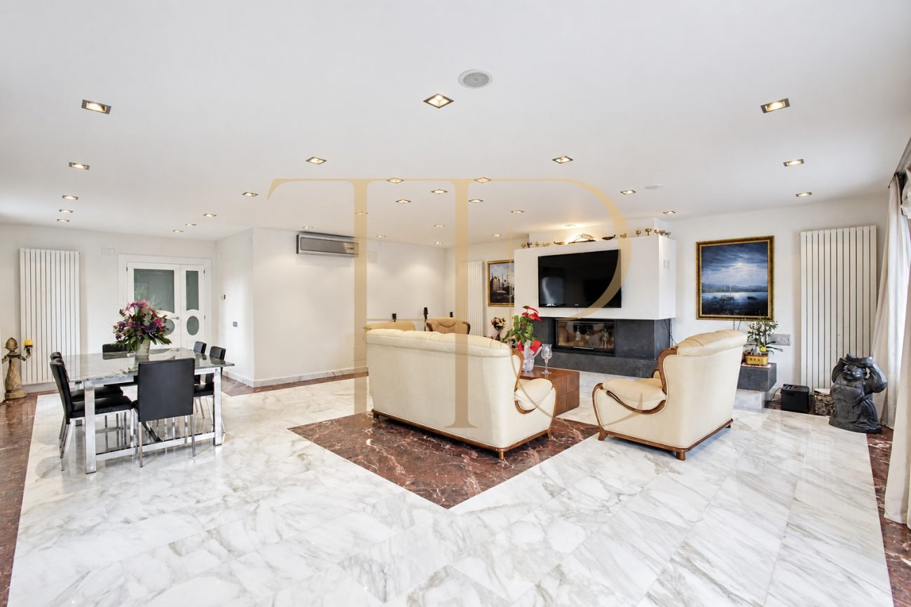 Exclusiva villa de lujo en Castelldefels