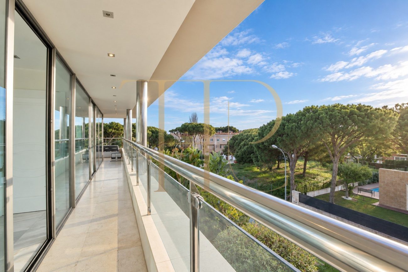 Exclusiva villa de lujo en Castelldefels
