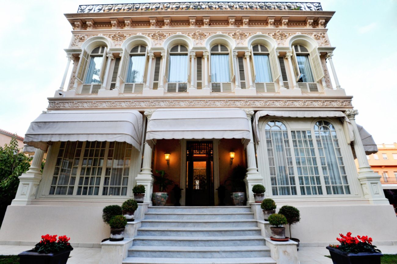 Palacete situado en Palamós, a 30 metros del mar