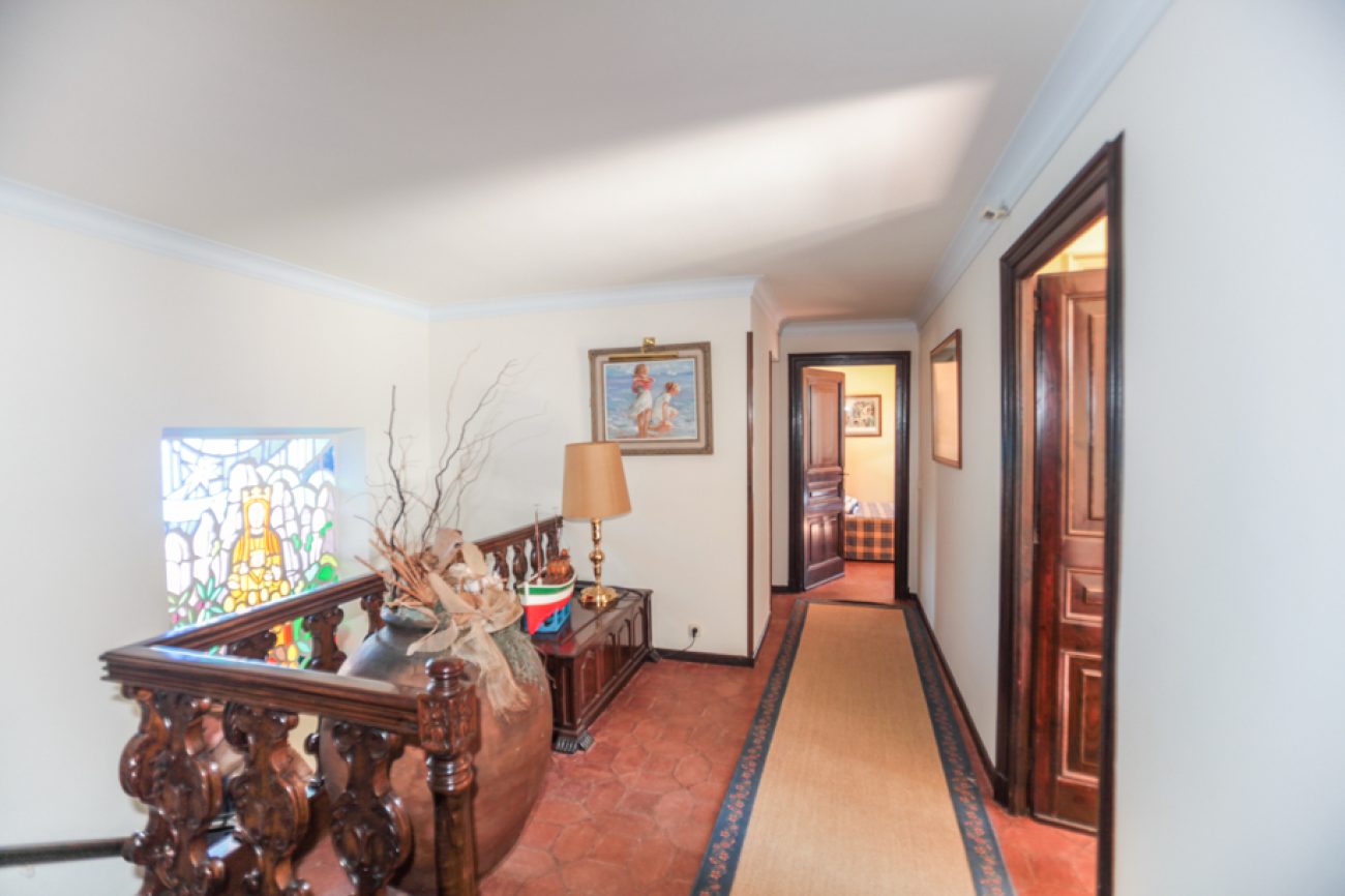 Villa de lujo en una urbanización prestigiosa de Sagaró