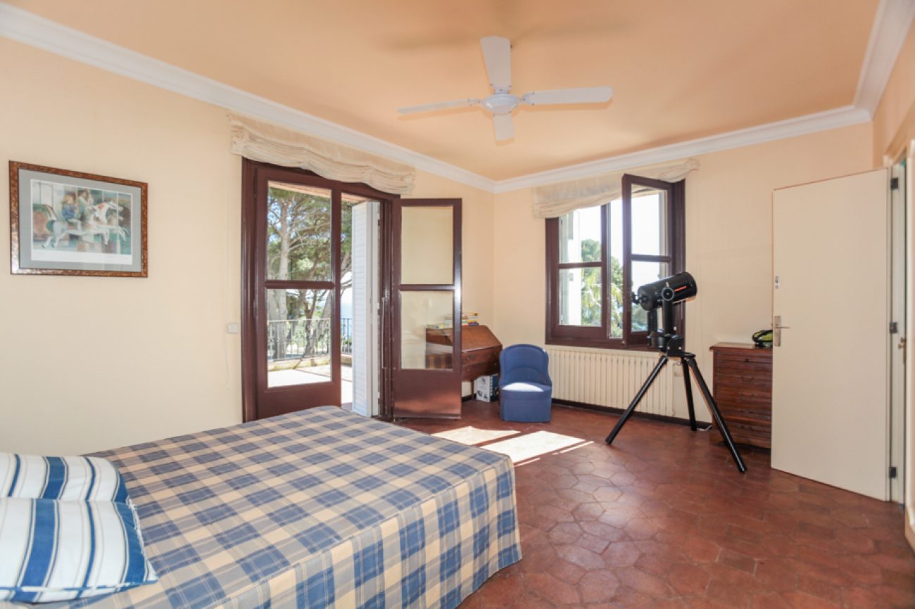 Villa de lujo en una urbanización prestigiosa de Sagaró