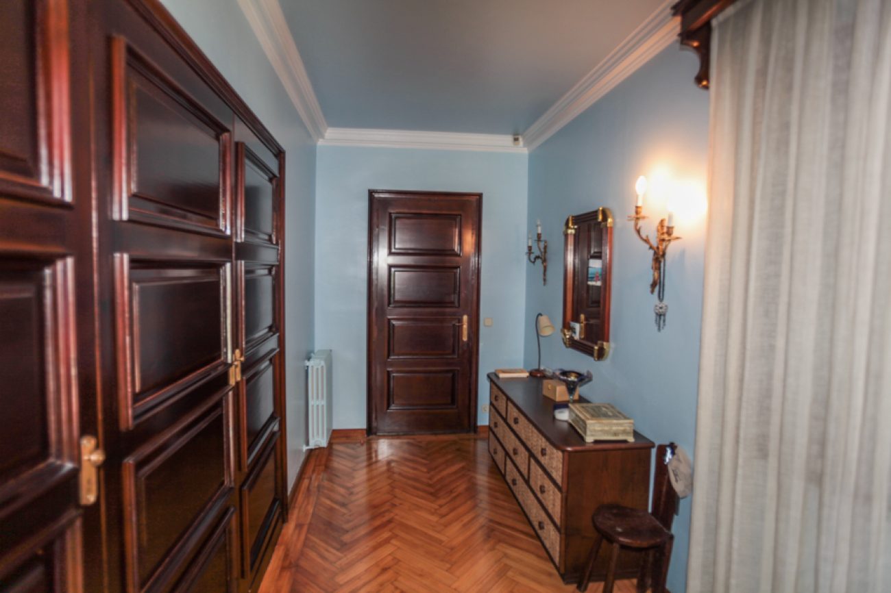 Villa de lujo en una urbanización prestigiosa de Sagaró