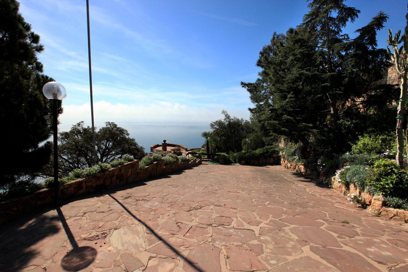 Espectacular casa con las mejores vistas en Cala Giverola
