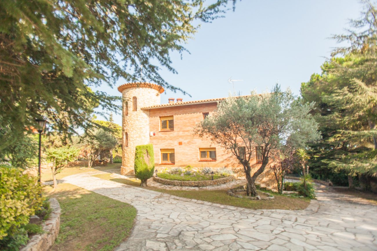 Villa de estilo rústico en la Costa Maresme