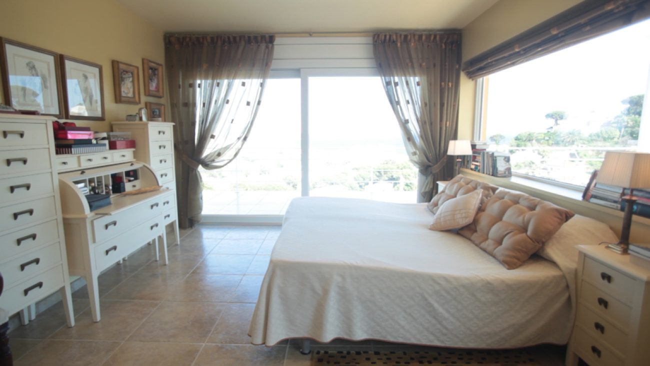 Villa con vistas panorámicas al mar y la ciudad