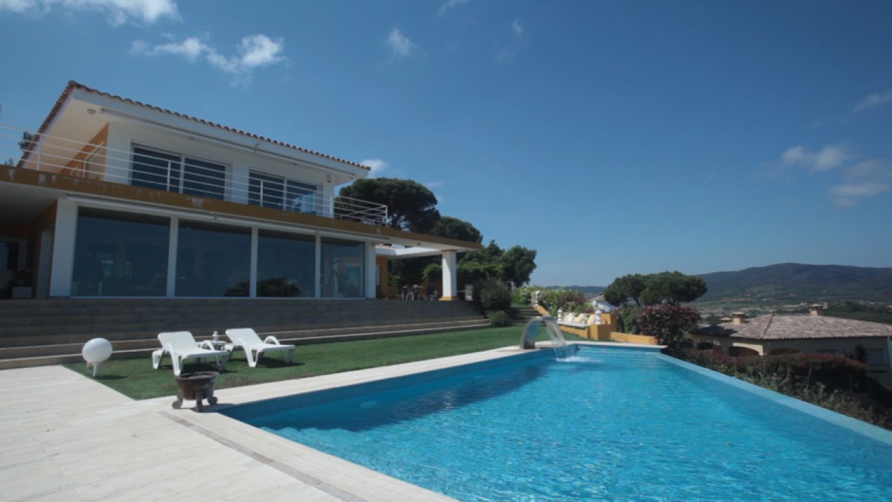 Villa con vistas panorámicas al mar y la ciudad