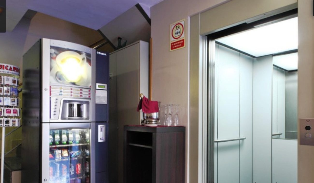 Hostal 2 estrellas en venta en Poble Sec