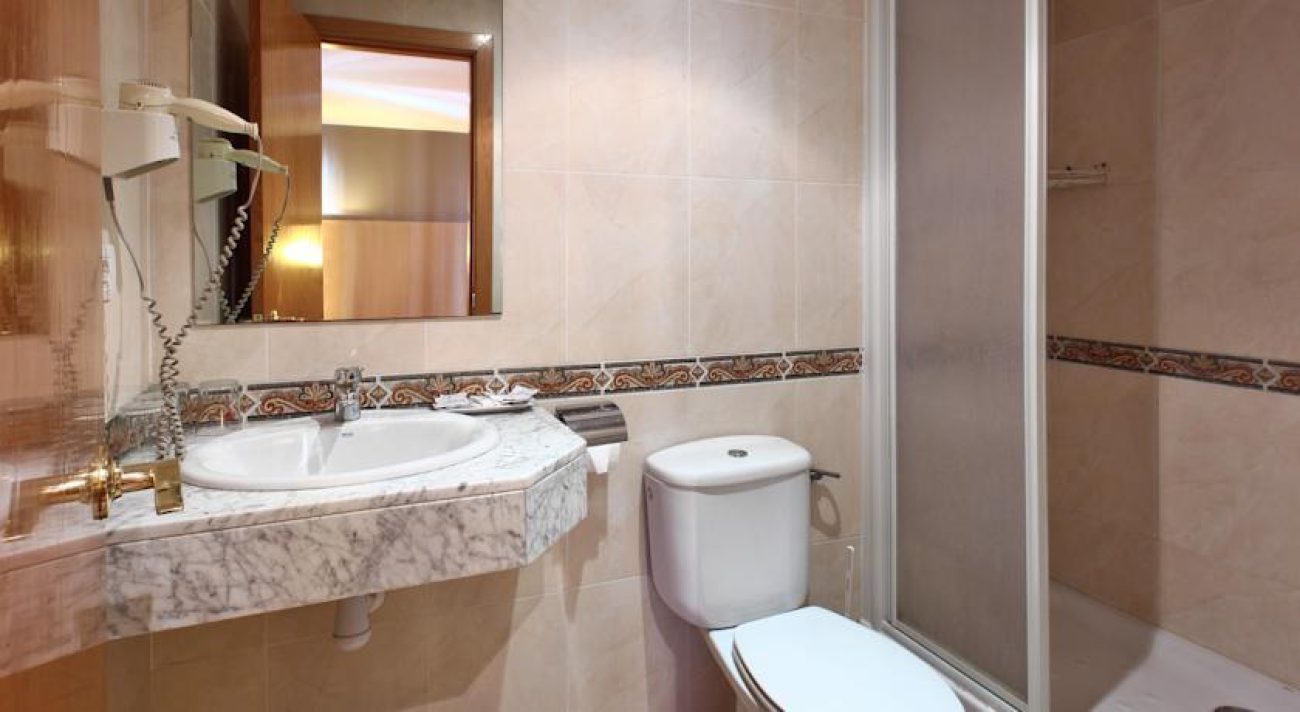 Hostal 2 estrellas en venta en Poble Sec