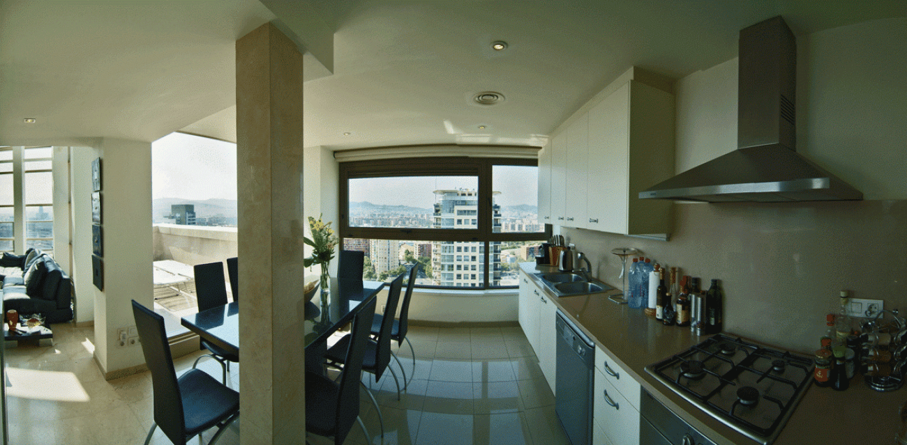 Penthouse de lujo cerca del mar en Barcelona
