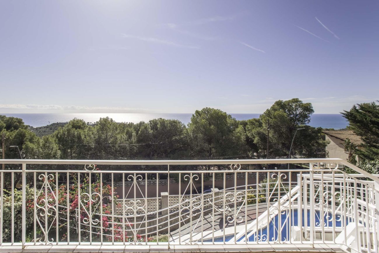 Casa en la mejor zona de la montaña de Castelldefels