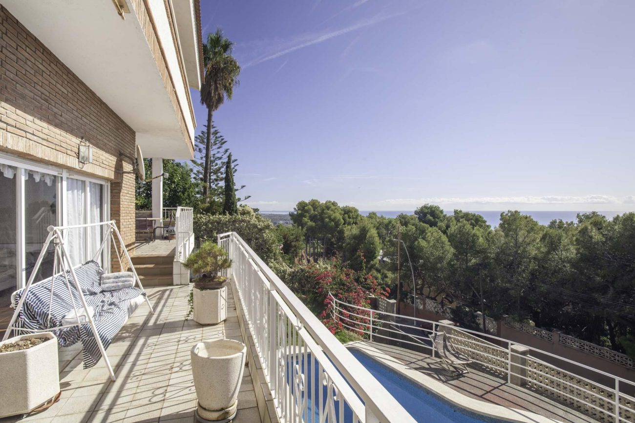 Casa en la mejor zona de la montaña de Castelldefels