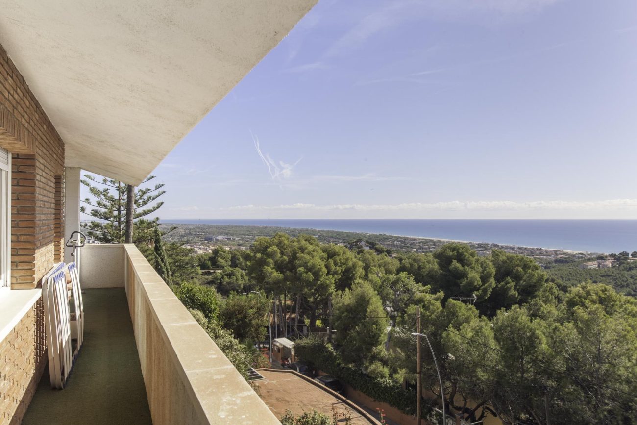 Casa en la mejor zona de la montaña de Castelldefels