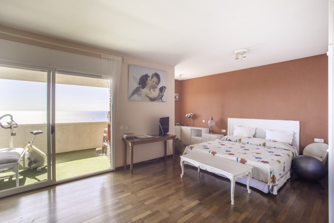 Casa en la mejor zona de la montaña de Castelldefels