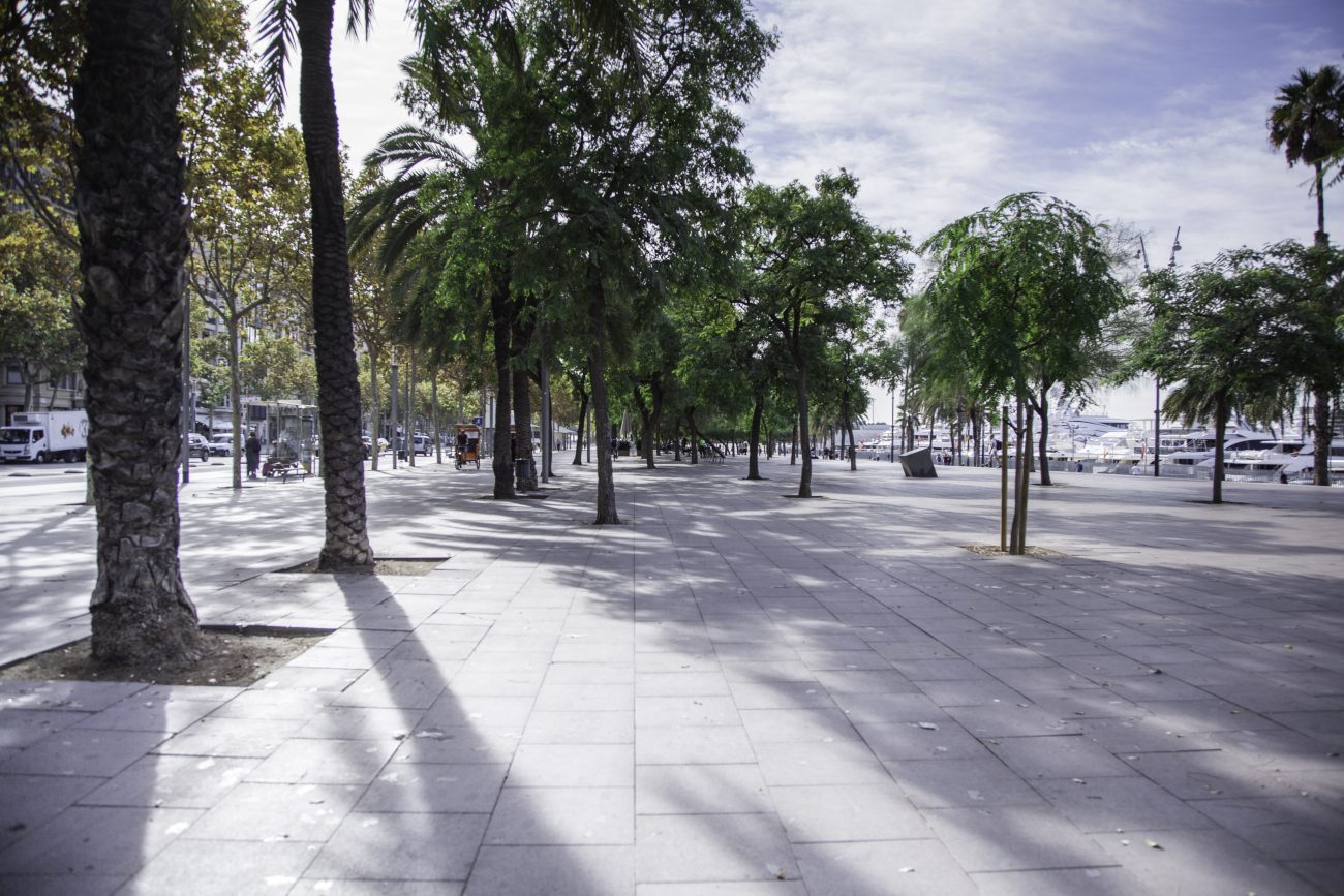Traspaso de un excelente restaurante el pleno funcionamiento en el Paseo Joan de Borbon
