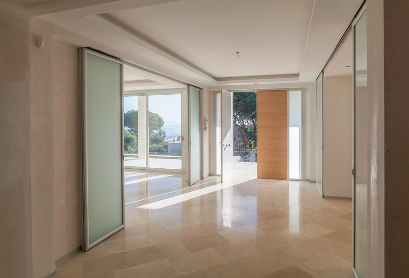 Casa de nueva construcción con vistas al mar
