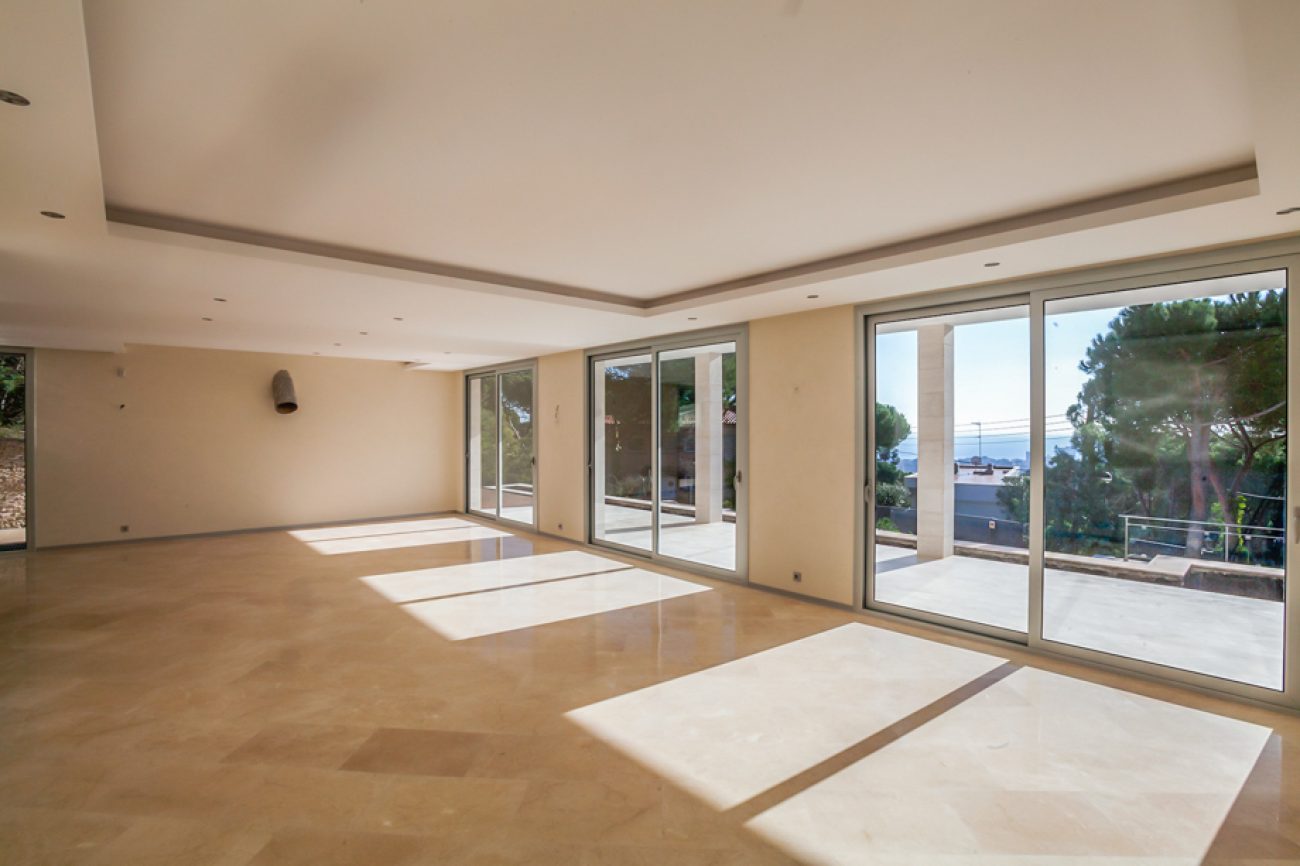 Casa de nueva construcción con vistas al mar