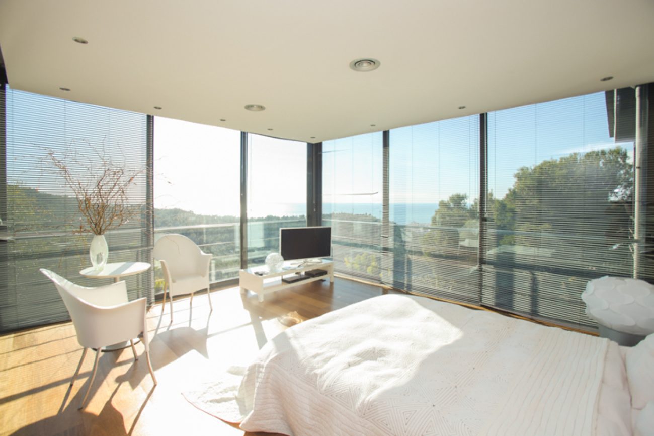 Lujosa villa de diseño con espectaculares vistas al mar