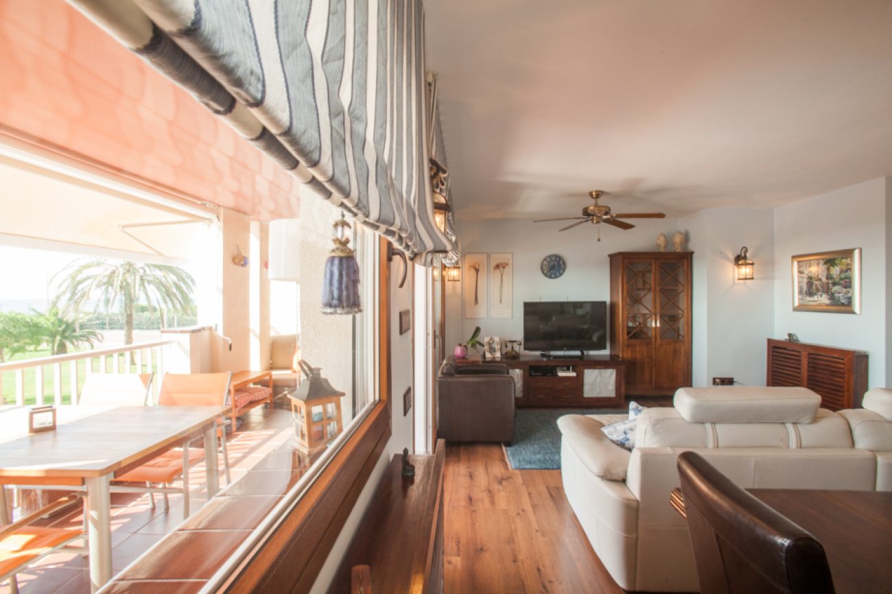 Apartamento en primera linea de playa en Gavà