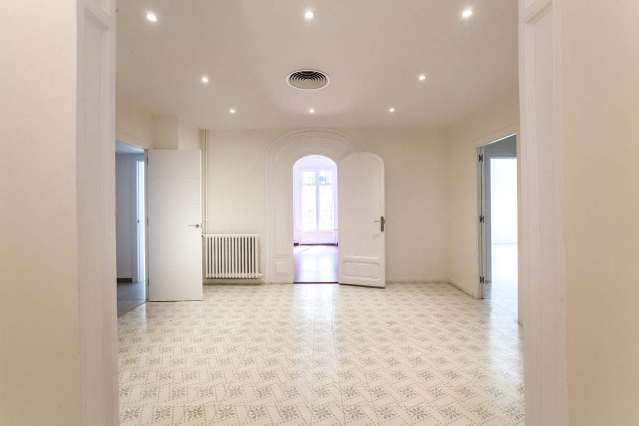 Gran piso a estrenar en Eixample