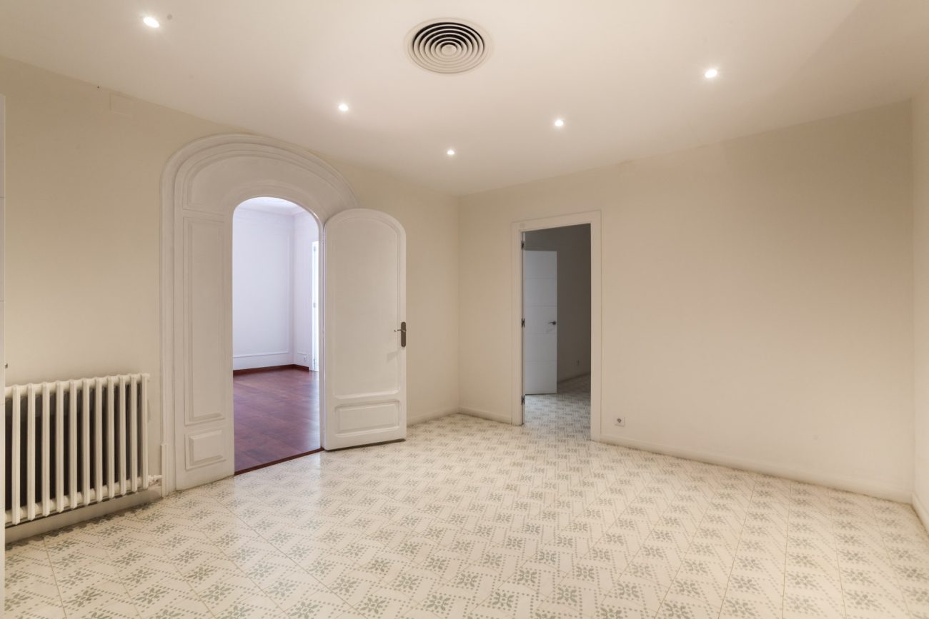 Gran piso a estrenar en Eixample